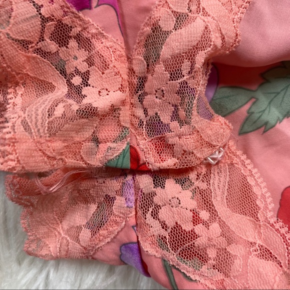Vintage 90’s Victorias Secret Floral Teddy Romper - Picture 4 of 4